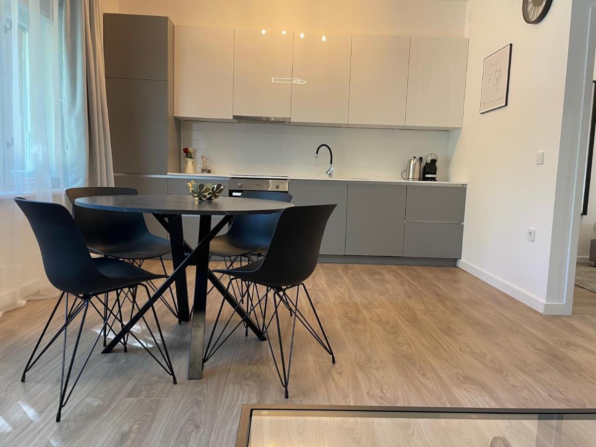 Apartments Ella 자그레브 외부 사진